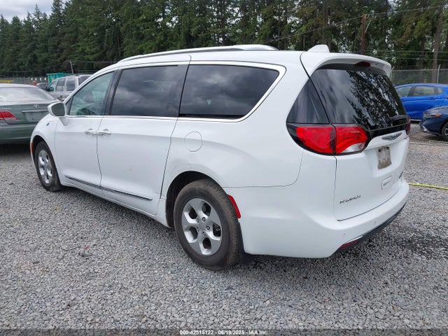 2C4RC1L7XJR275301 Chrysler 2018