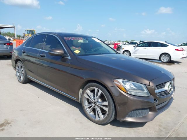 2017 MERCEDES-BENZ C 300 WDDWF4JB7HR308019