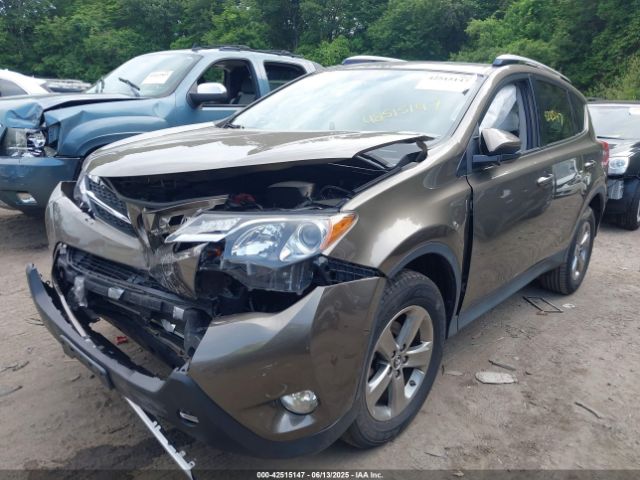 JTMRFREV0FD125158 Toyota Rav4 Xle