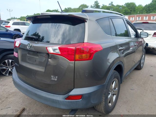JTMRFREV0FD125158 Toyota Rav4 Xle