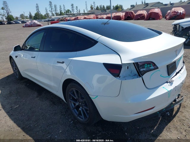 2023 TESLA MODEL 3 5YJ3E1EA5PF517893 Photo 2