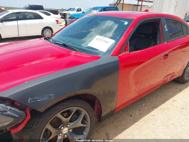 2C3CDXHG1FH919185 Dodge Charger