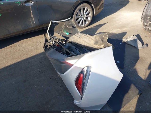 JTDKAMFP8N3211485 Toyota Prius Prime Le