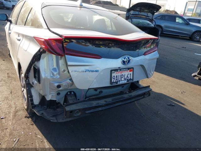 2022 TOYOTA PRIUS PRIME JTDKAMFP8N3211485 Photo 5