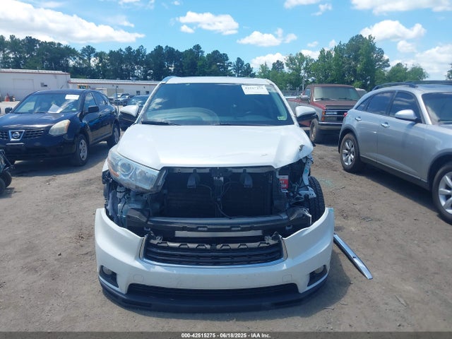 5TDKKRFH1FS103759 Toyota 2gr-fe