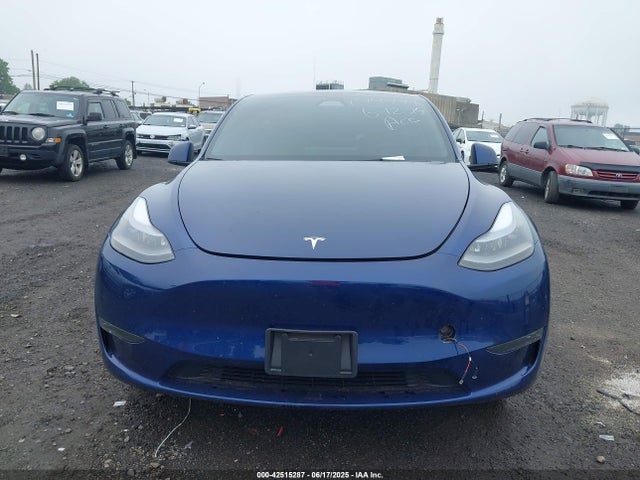 7SAYGDEE2RA287463 Tesla 2024