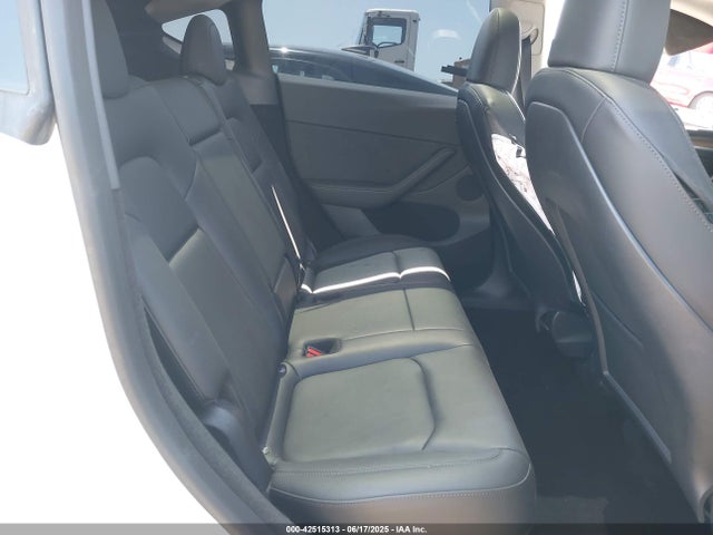 2023 TESLA MODEL Y 7SAYGDEF7PF739528 Photo 7