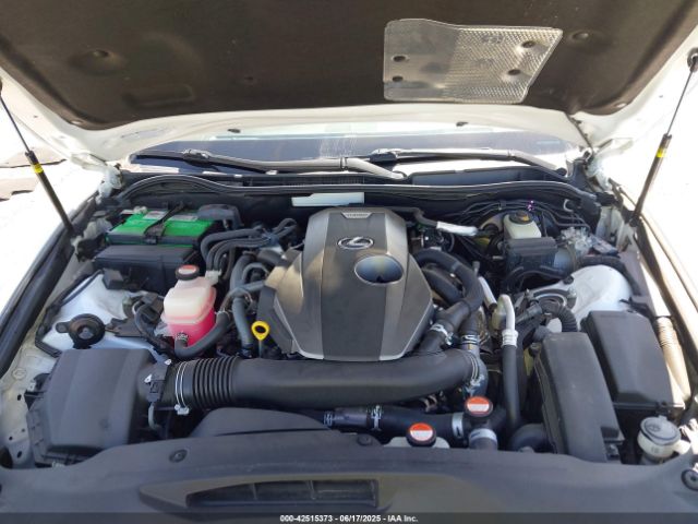 2016 LEXUS IS 200T JTHBA1D23G5021069 Photo 9
