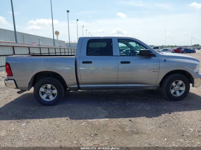 1C6RR7LG9NS236454 RAM 1500 Classic