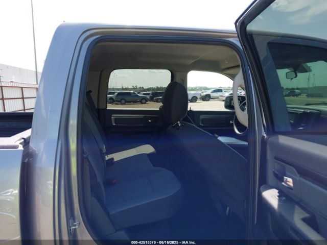 1C6RR7LG9NS236454 RAM 1500 Classic