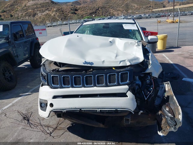 Продажа на аукционе авто 2018 Jeep Compass Latitude 4x4, vin: 3C4NJDBB0JT179301, номер лота: 42515380