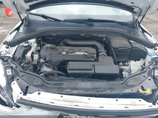 2015 VOLVO XC60 YV4612RK3F2734343 Photo 9