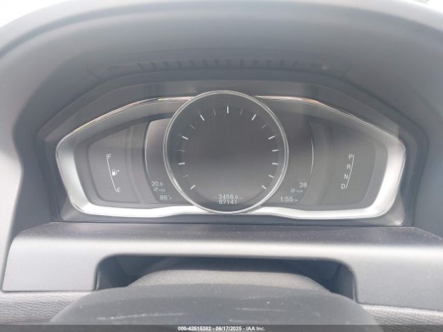 2015 VOLVO XC60 YV4612RK3F2734343 Photo 6