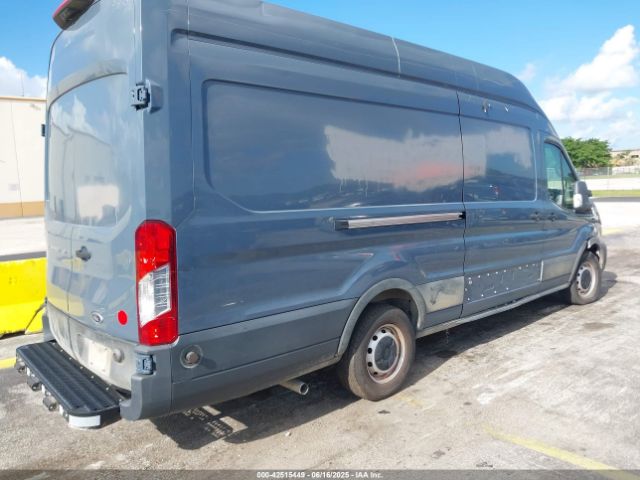 1FTBR3X89MKA54791 Ford Transit-250 Cargo Van