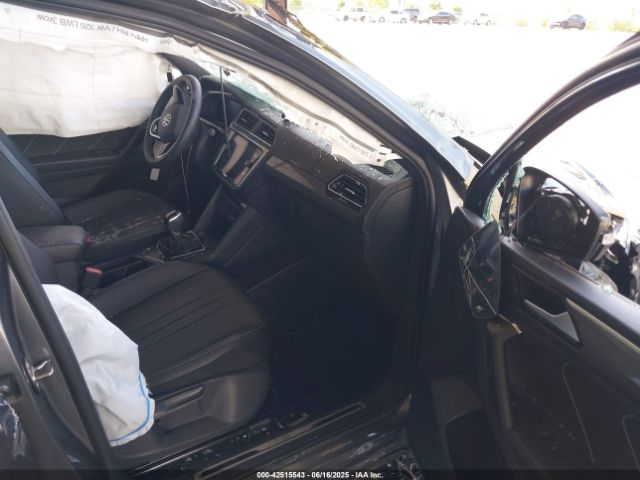 2022 VOLKSWAGEN TIGUAN 3VVCB7AXXNM091425 Photo 4