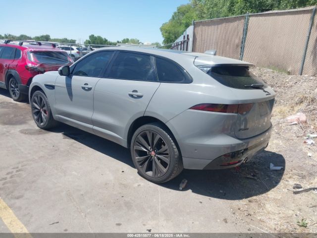 2017 JAGUAR F-PACE SADCP2BV3HA048079 Photo 2