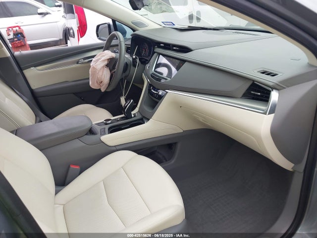2023 CADILLAC XT5 1GYKNCRS2PZ203892 Photo 4