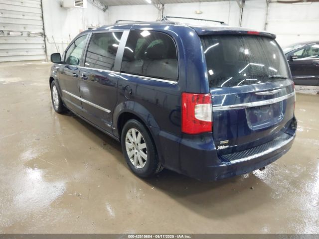 2016 CHRYSLER TOWN & COUNTRY 2C4RC1BG2GR229777 Photo 2