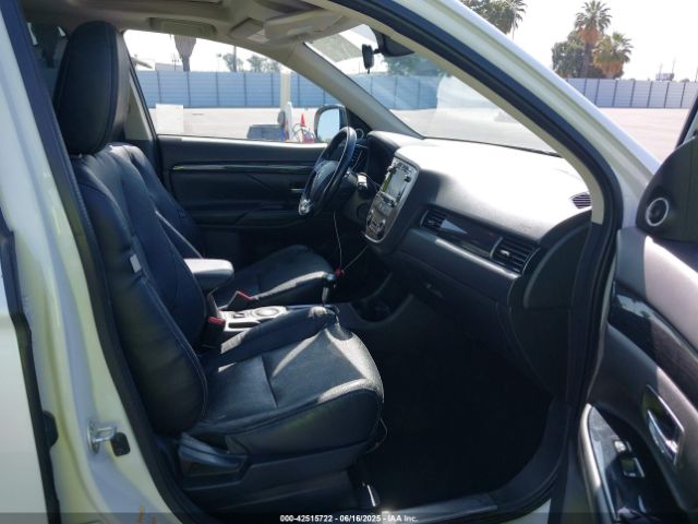 JA4AD3A33GZ013375 Mitsubishi mivec