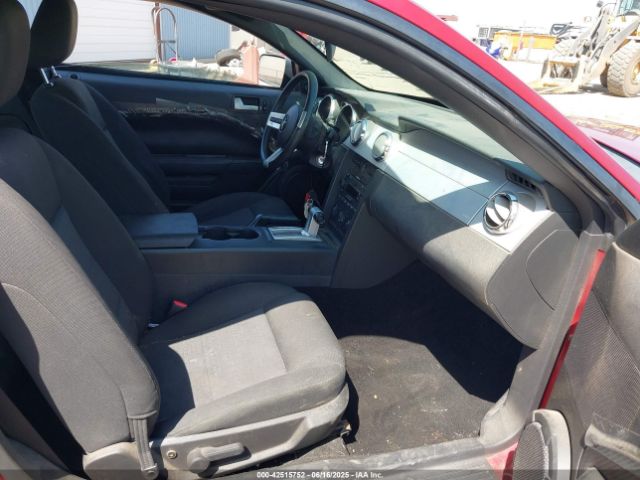 2005 FORD MUSTANG 1ZVFT80N255228536 Photo 4