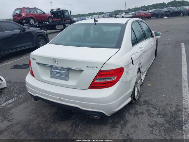 2012 MERCEDES-BENZ C 300 WDDGF8BB6CR233431 Photo 3