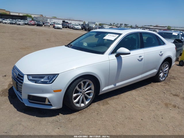 2019 AUDI A4 WAUHMAF44KN006880 Photo 1