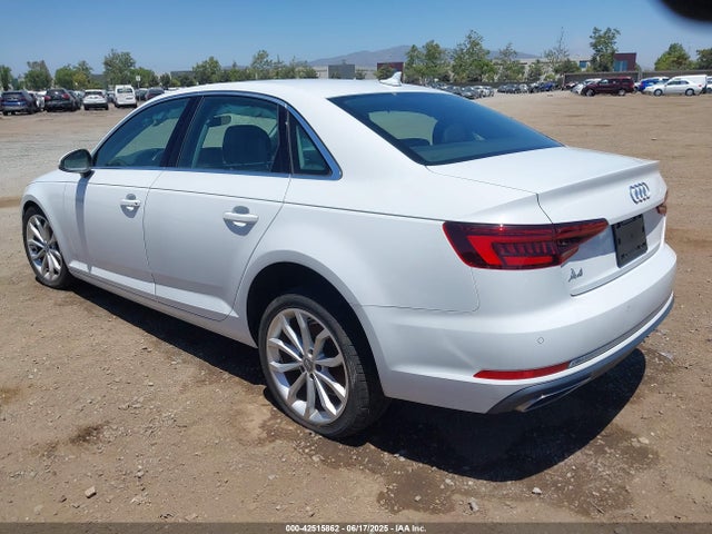 2019 AUDI A4 WAUHMAF44KN006880 Photo 2