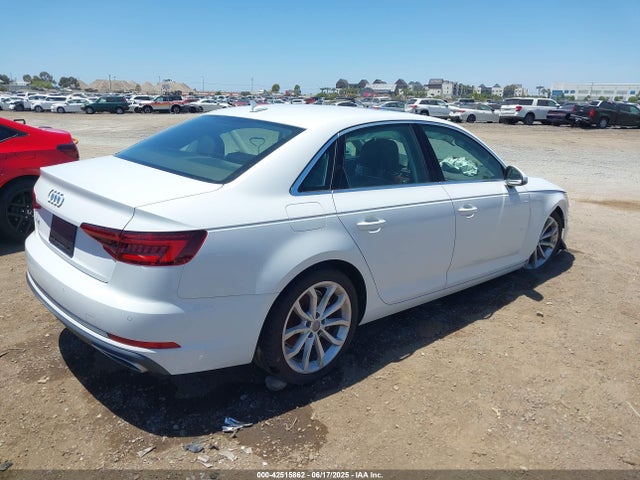 2019 AUDI A4 WAUHMAF44KN006880 Photo 3