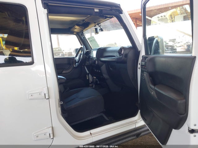 1C4HJWDG4JL864639 Jeep WRANGLER JK