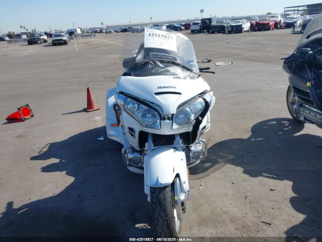 2006 HONDA GL1800 1HFSC47F26A506181 Photo 4
