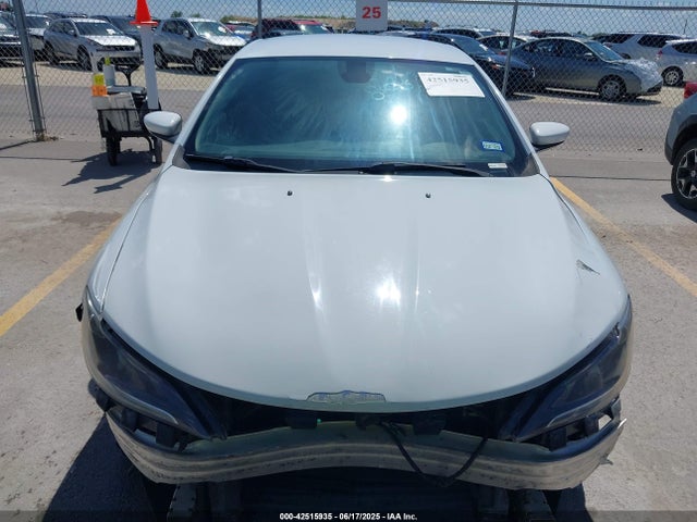 Chrysler 200 2016 1C3CCCABXGN166243 Image 13