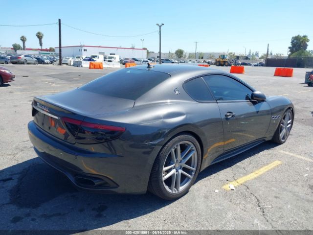 2016 MASERATI GRANTURISMO ZAM45VLA6G0183415 Photo 3