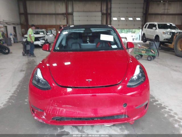 7SAYGAEE5PF780312 Tesla Model Y