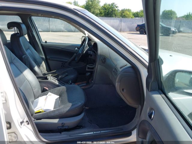 2001 SAAB 9-5 YS3ED48E813003139 Photo 4
