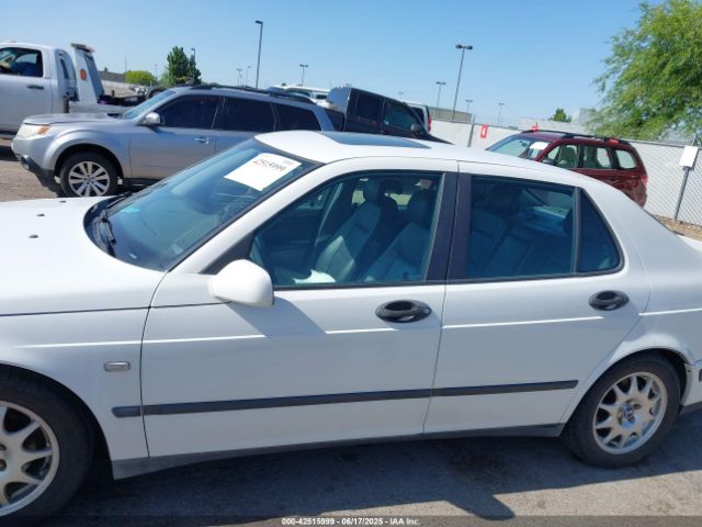 2001 SAAB 9-5 YS3ED48E813003139 Photo 5
