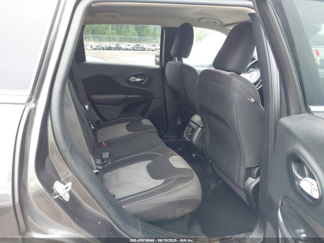 Jeep 2014 2014 1C4PJMCS1EW247225 Image 8