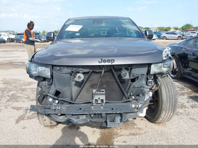 1C4RJEAGXMC844631 Jeep Grand Cherokee Laredo X 4x2