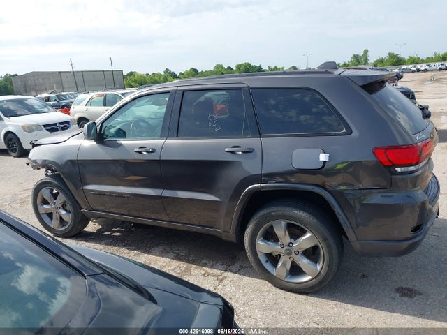 1C4RJEAGXMC844631 Jeep Grand Cherokee Laredo X 4x2