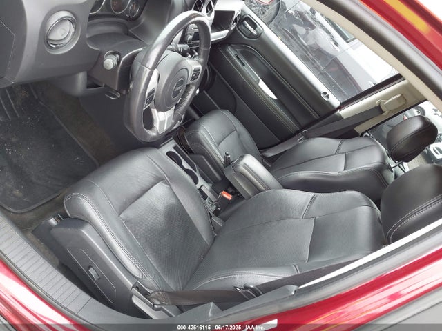 1C4NJDEB9FD436609 Jeep 2015