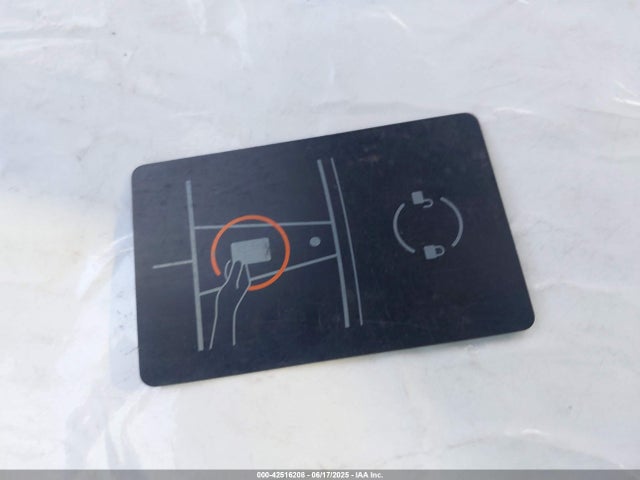 2022 TESLA MODEL Y 7SAYGDEE7NF555730 Photo 10
