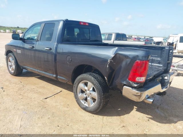 2016 RAM 1500 1C6RR6GT5GS277474 Photo 2