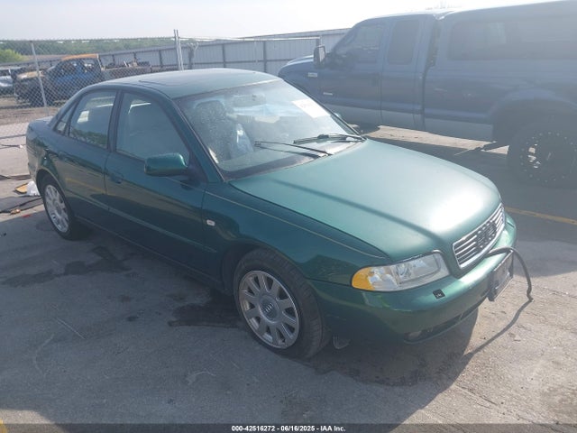 2001 AUDI A4 WAUDC68DX1A021871 Photo 0