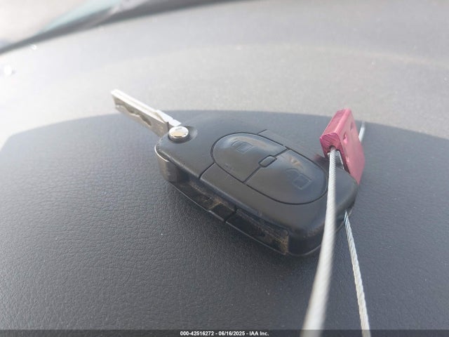 2001 AUDI A4 WAUDC68DX1A021871 Photo 10