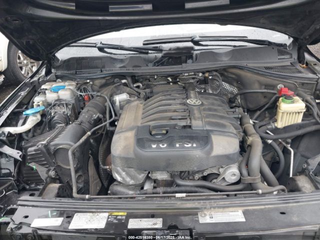 2016 VOLKSWAGEN TOUAREG WVGEF9BP1GD012109 Photo 9