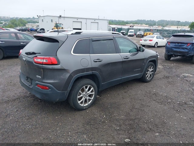 1C4PJLLB4JD504426 Jeep 2018