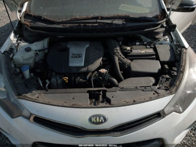 2016 KIA FORTE KOUP KNAFZ6A32G5618281 Photo 9