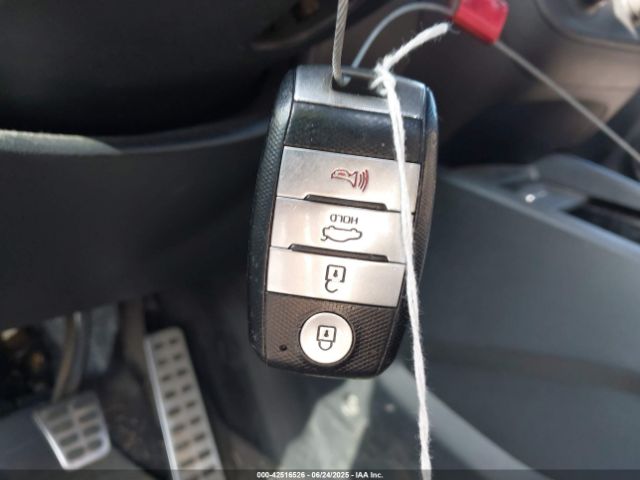 2016 KIA FORTE KOUP KNAFZ6A32G5618281 Photo 10