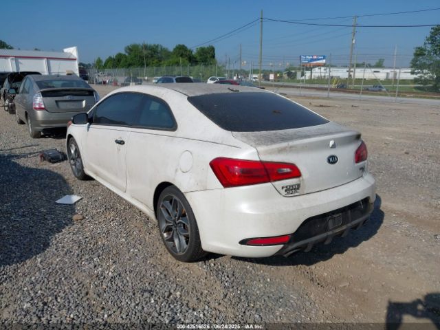 2016 KIA FORTE KOUP KNAFZ6A32G5618281 Photo 2