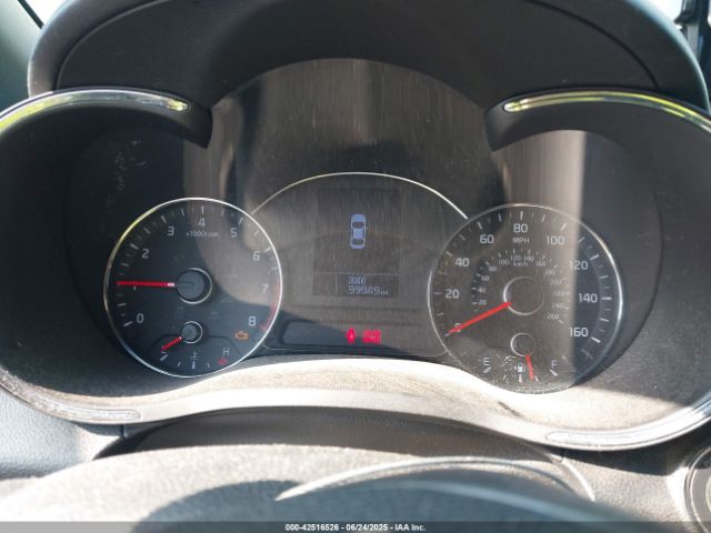 2016 KIA FORTE KOUP KNAFZ6A32G5618281 Photo 6