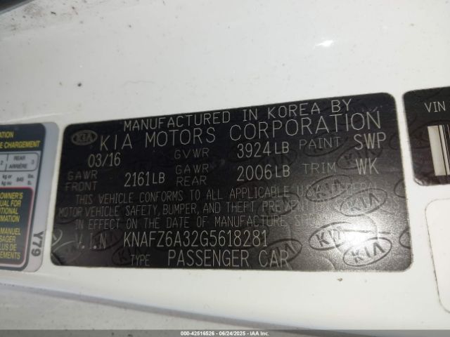 2016 KIA FORTE KOUP KNAFZ6A32G5618281 Photo 8